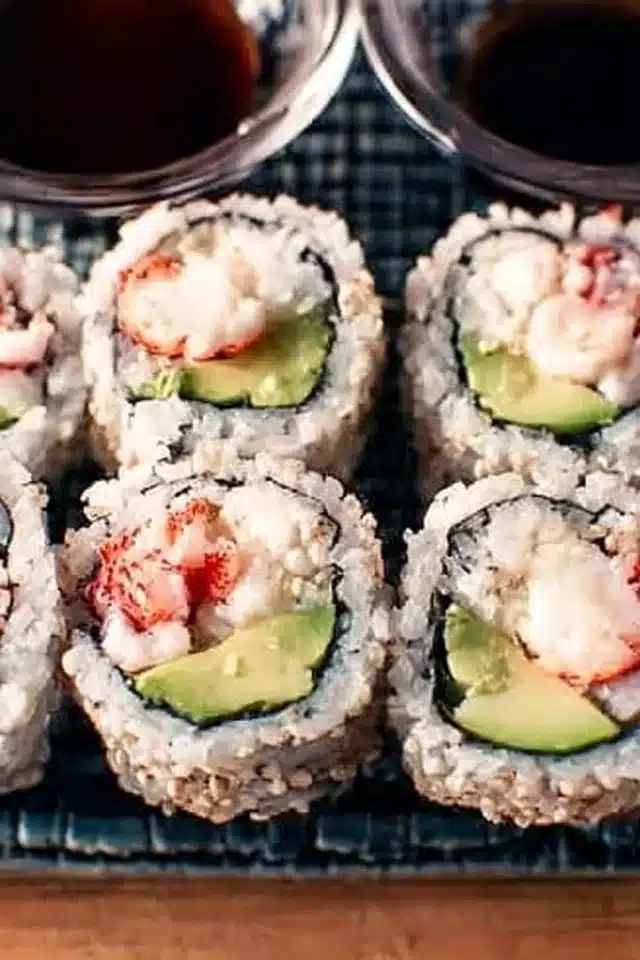 California Roll Sushi Easy Step-by-Step Recipe 2 California Roll Sushi