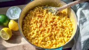 One Pot Creamy Mac and Cheese (Stovetop) in 20 Minutes Delicious One Pot Creamy Mac and Cheese made on the stovetop