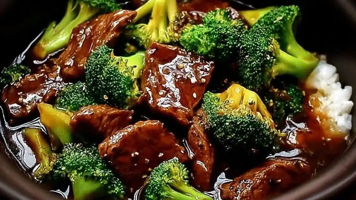 Tender crock pot beef and broccoli recipe for a flavorful meal